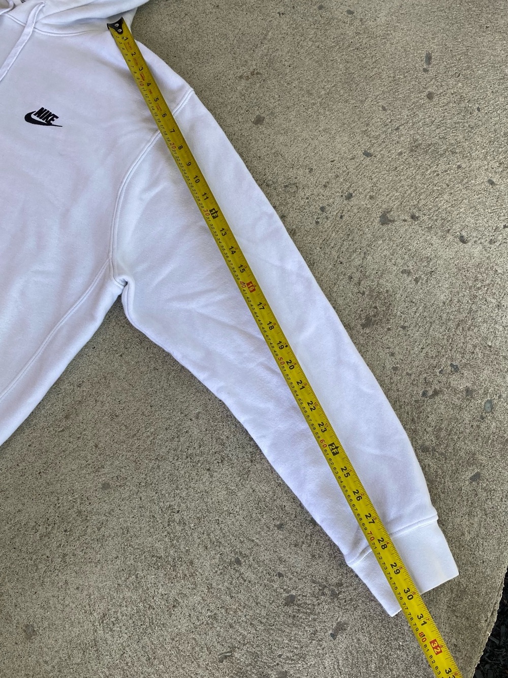 Casual White Nike Swoosh Hoodie - Picture 7 of 7